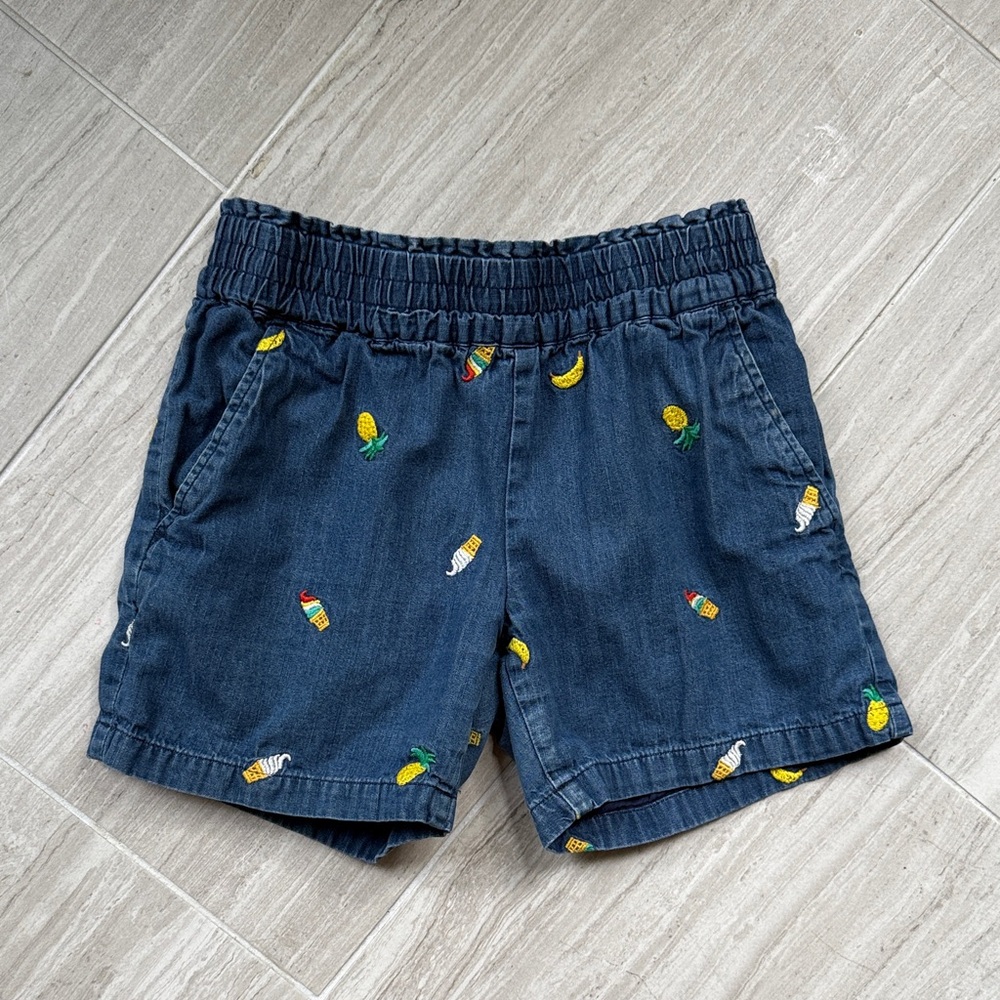 Hanna Andersson Embroidered Summer Denim Chambray Shorts